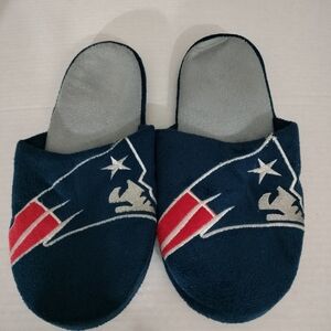 New England Patriots slippers